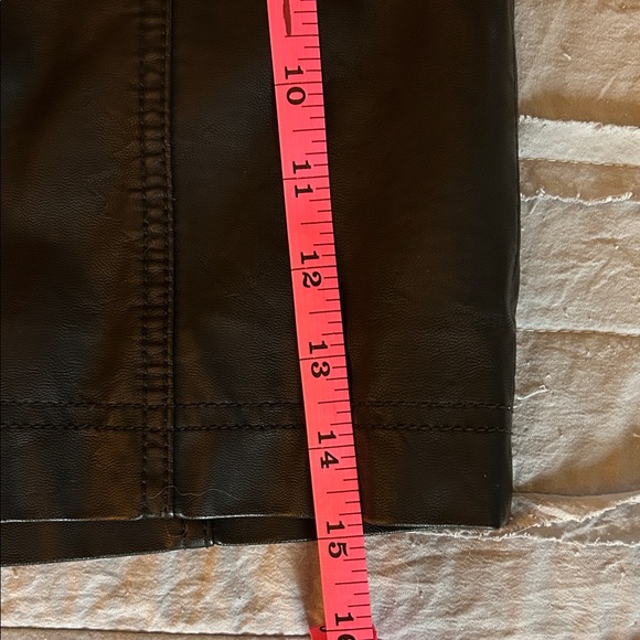 Free People Black Mini Skirt faux leather - Picture 4 of 8